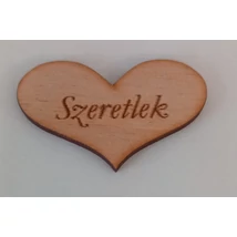 Fa szív "szeretlek" felirattal 5 x 3 cm