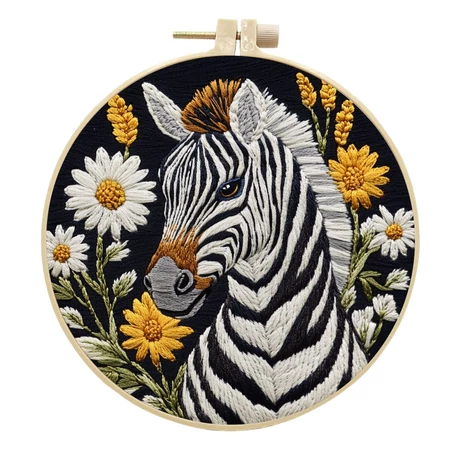 Hímzőrámás kép cérnával és hímzőrámával, zebra