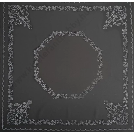 Előnyomott hímezhető kézimunka terítő - matyó minta 90x90 cm  fekete színű